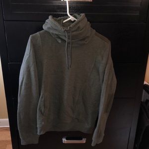 Men’s H&M hoodie dark green size small